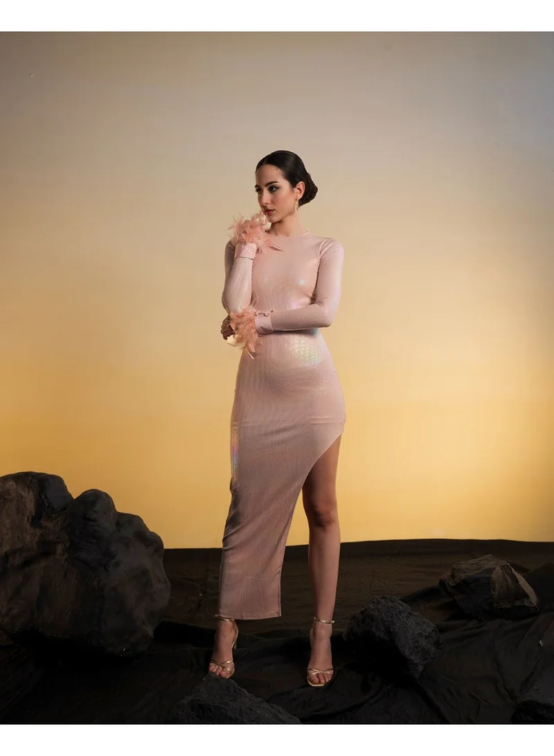 Ohsofly  Women’s Maxi Dress with Side Slit – Elegant Full-Length Dress for Women, Perfect for Parties, Vacations, Date Nights, Evening Events, Weddings, Beach Outings and Everyday Fashion for Women | Best Price UAE